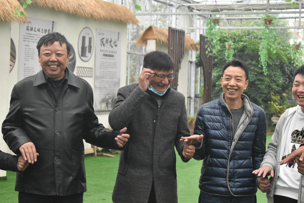 开启学生国防教育之旅，培育时代爱国少年.jpg