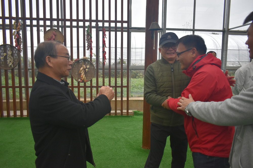 解锁学生素质拓展训练：个性发展与团队融合.jpg
