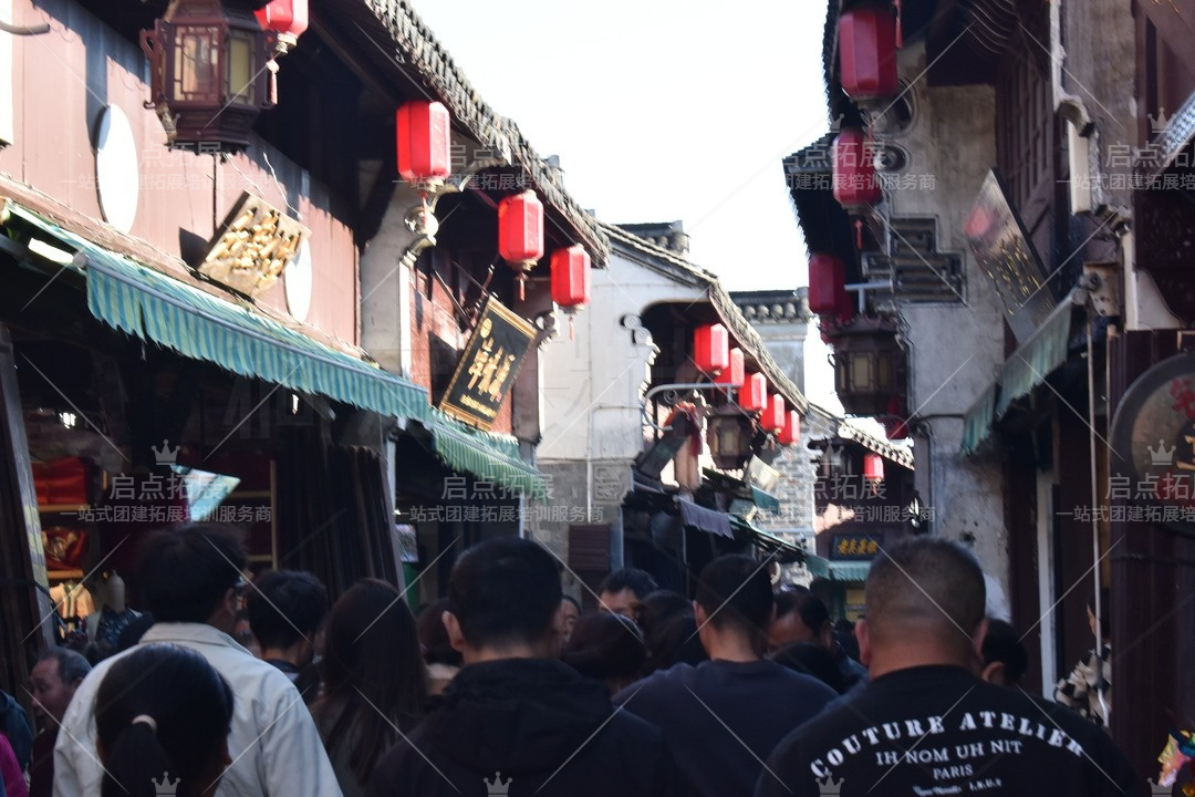 南京旅游团建专业机构推荐_南京启点拓展团建策划