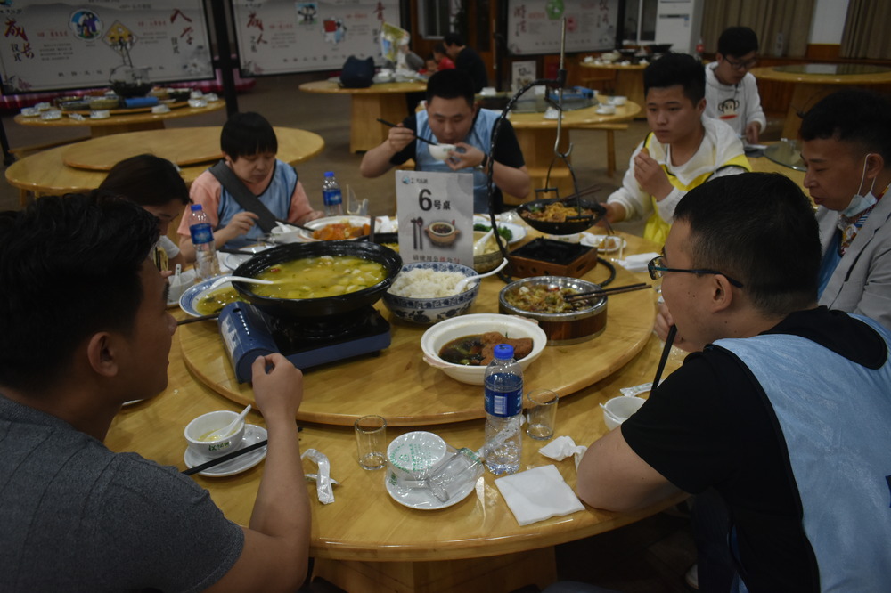 员工拓展培训担当，肩负企业责任