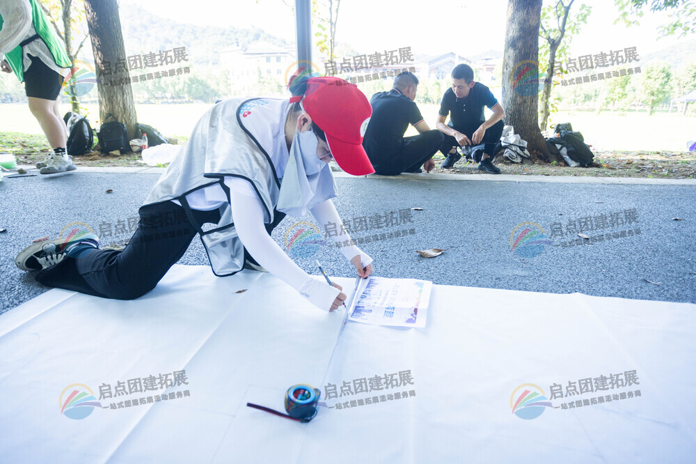 苏州新员工拓展担当，肩负企业责任